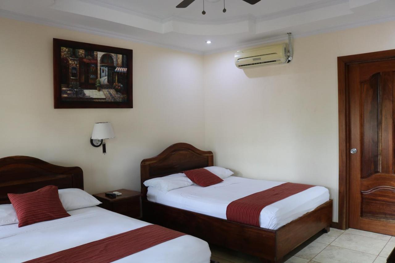 Cabinas Sueno Real San Rafael De Guatuso Exteriör bild