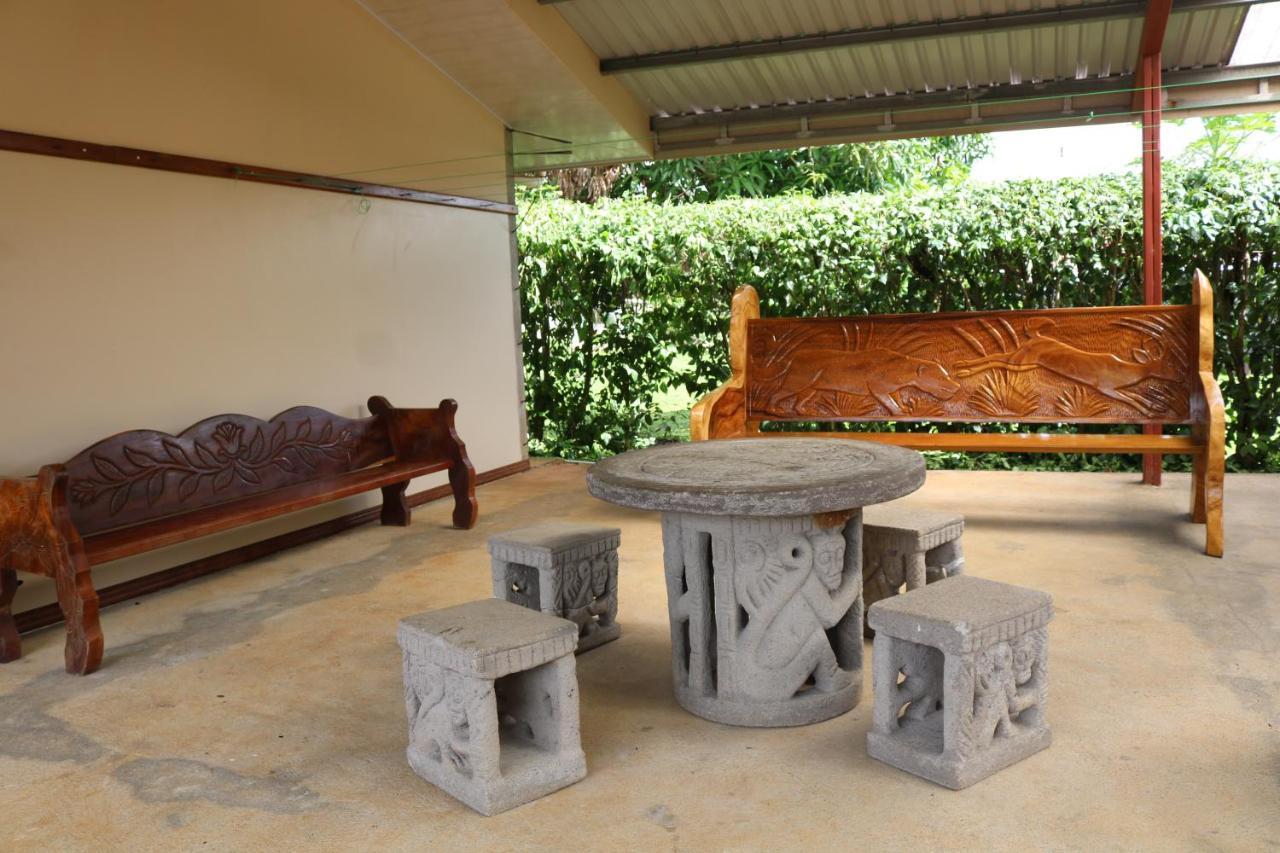 Cabinas Sueno Real San Rafael De Guatuso Exteriör bild